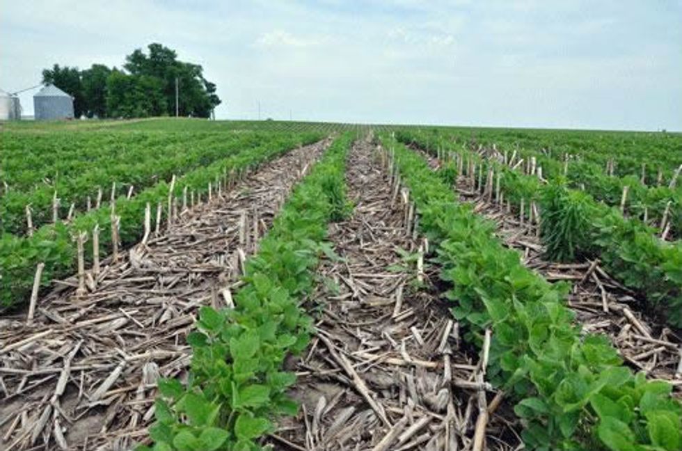 Farm groups meet to examine role of agriculture in building climate resiliency.