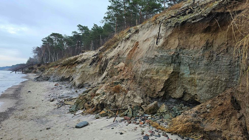 New map reveals nearly half of the US faces landslide risk