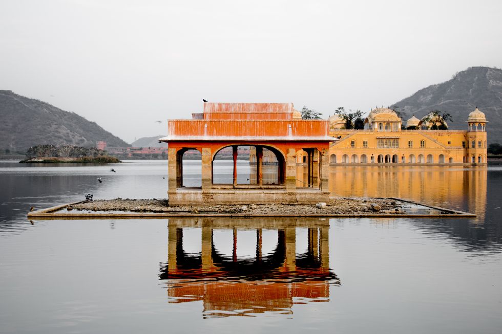 New book explores why India's lakes and rivers keep flooding