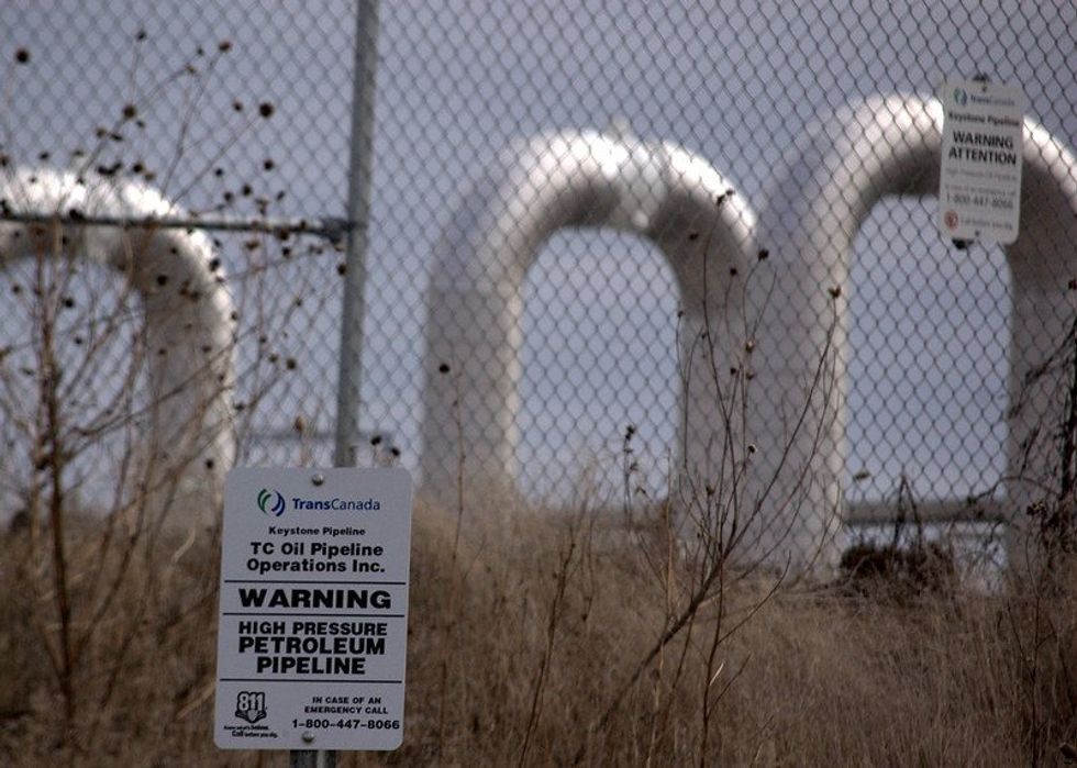 Keystone executive gives Kansas legislators vague answers on oil spill cleanup