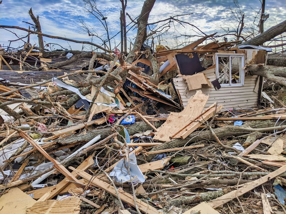 ‘Everything is gone’: Loss and destruction in a small Mississippi town