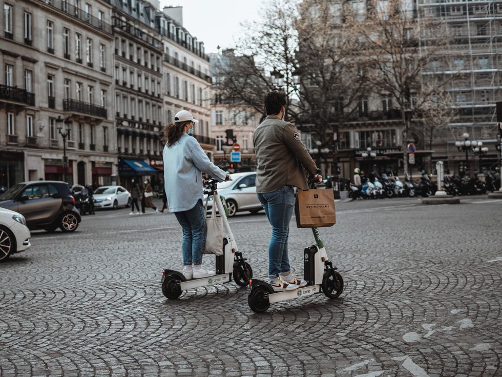 In Paris referendum, 89% of voters back a ban on electric scooters